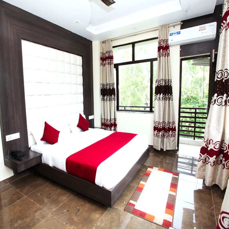 Hotel Trihari Rishikesh