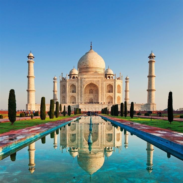 4D Delhi Agra Mathura Vrindavan Heritage & Divine Escape
